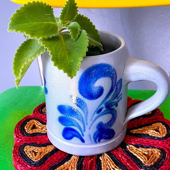 Vintage Other - Handmade pottery mug blue and gray motif